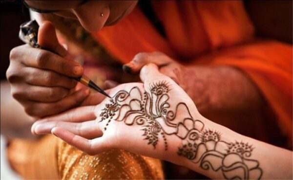 حنة احمر داكن الطبيعي الهندي - golecha henna